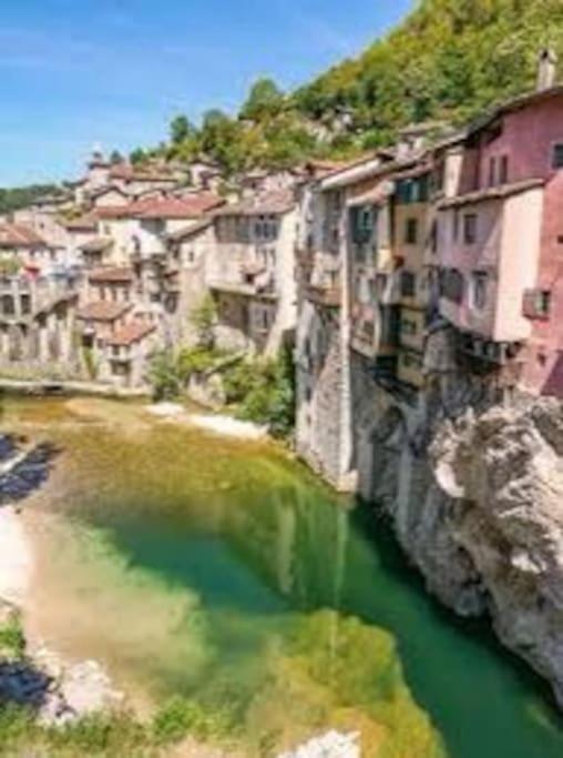 Confortable Au Pied Du Vercors 퐁텡로양 외부 사진